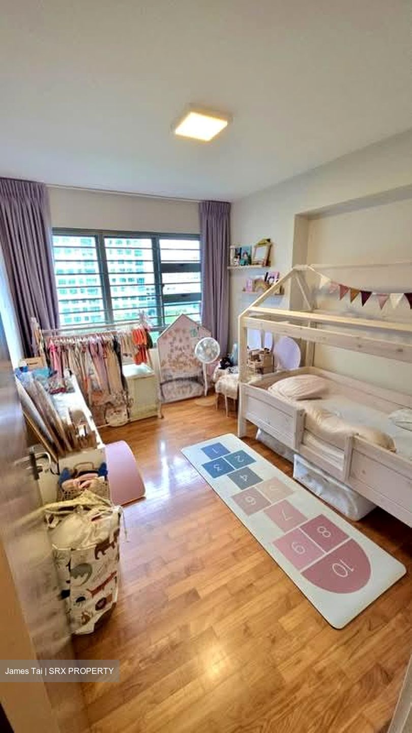 Blk 678C Waterway Brooks (Punggol), HDB 5 Rooms #577156661
